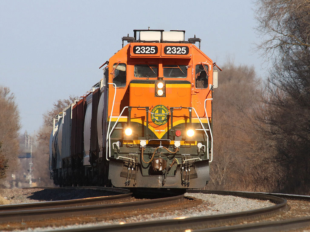 BNSF 2325